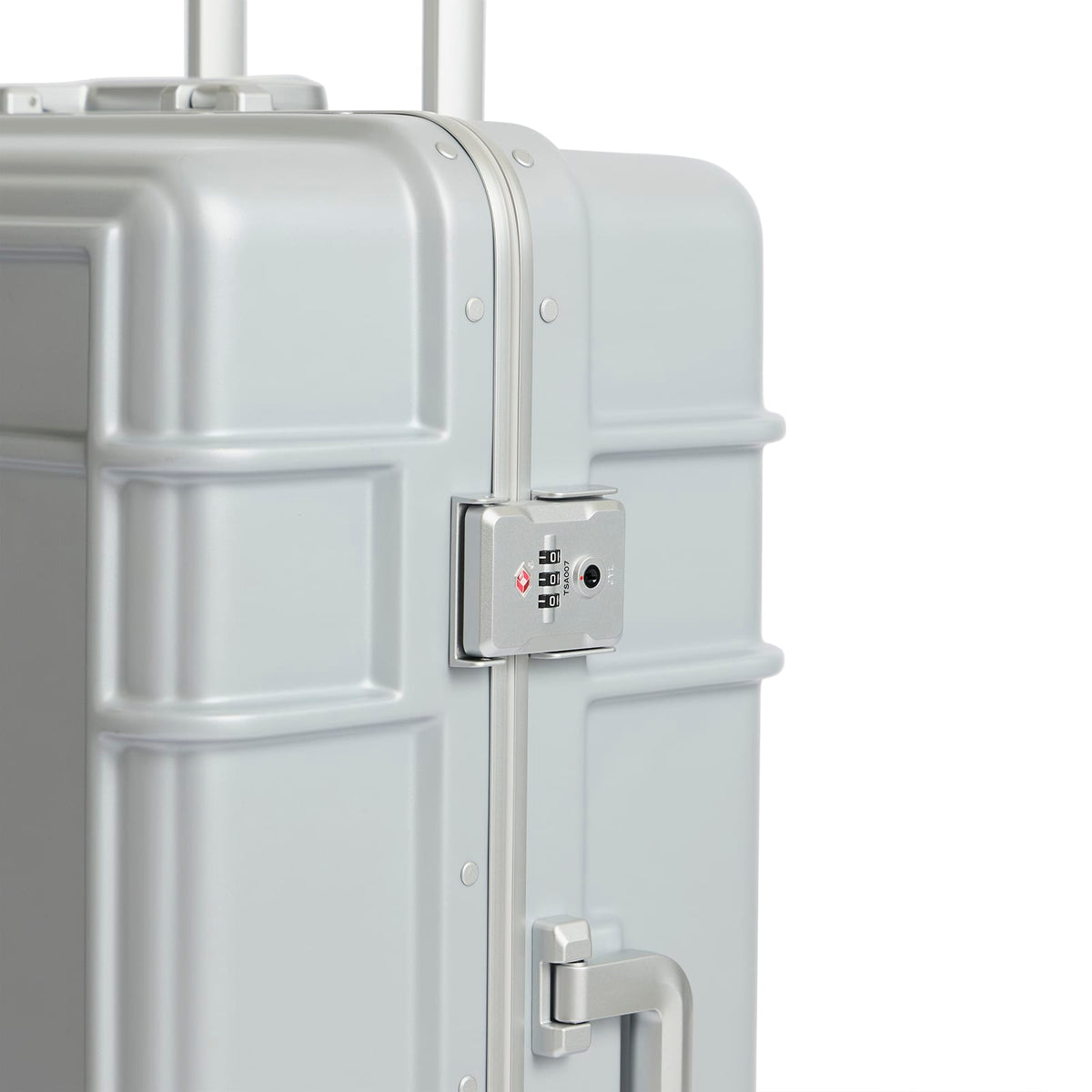 Eastpak Resist'r Luggage Case - Large