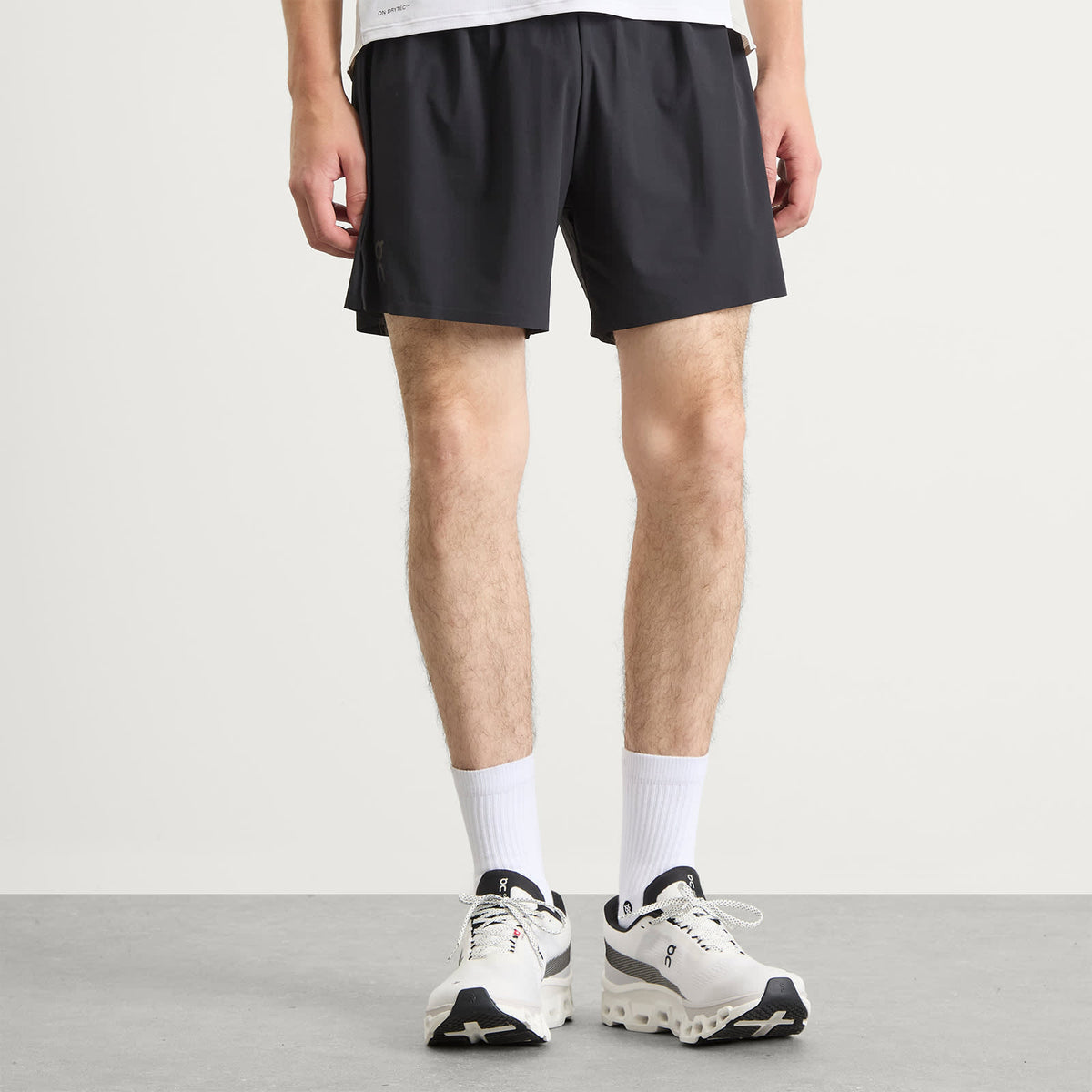 On 5" Performance Shorts