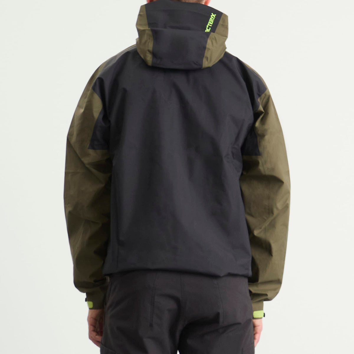 Arc'teryx Beta Gore-Tex Jacket