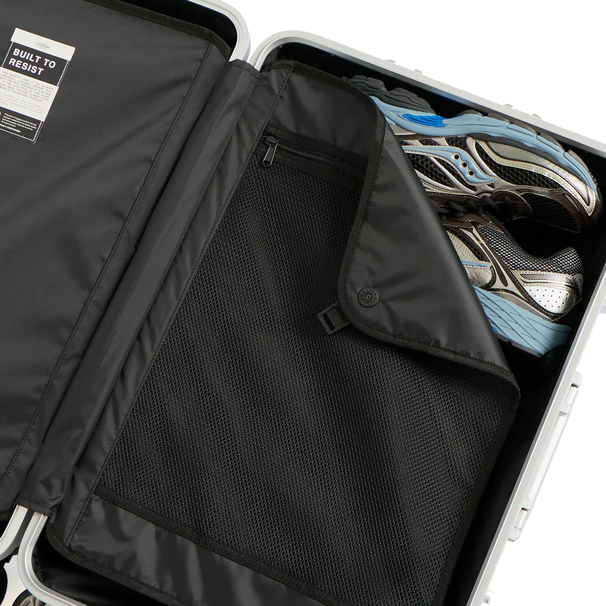 Eastpak Resist'r Luggage Case - Medium