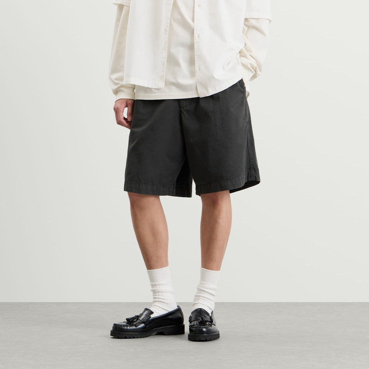 END. Resort Short