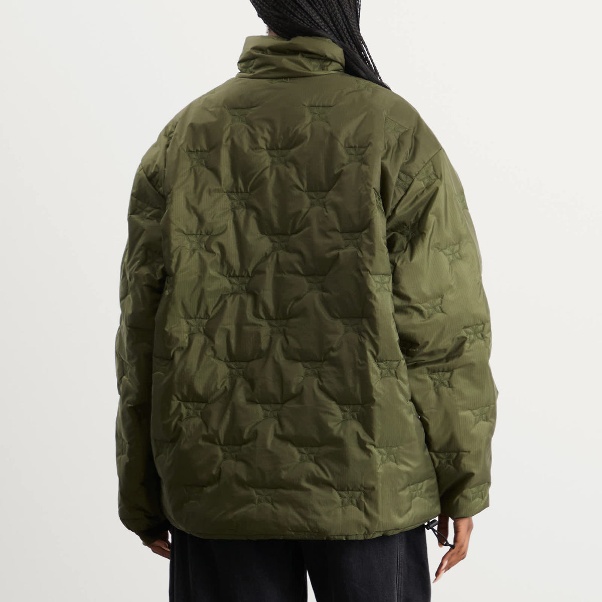 Needles Filling Jacket