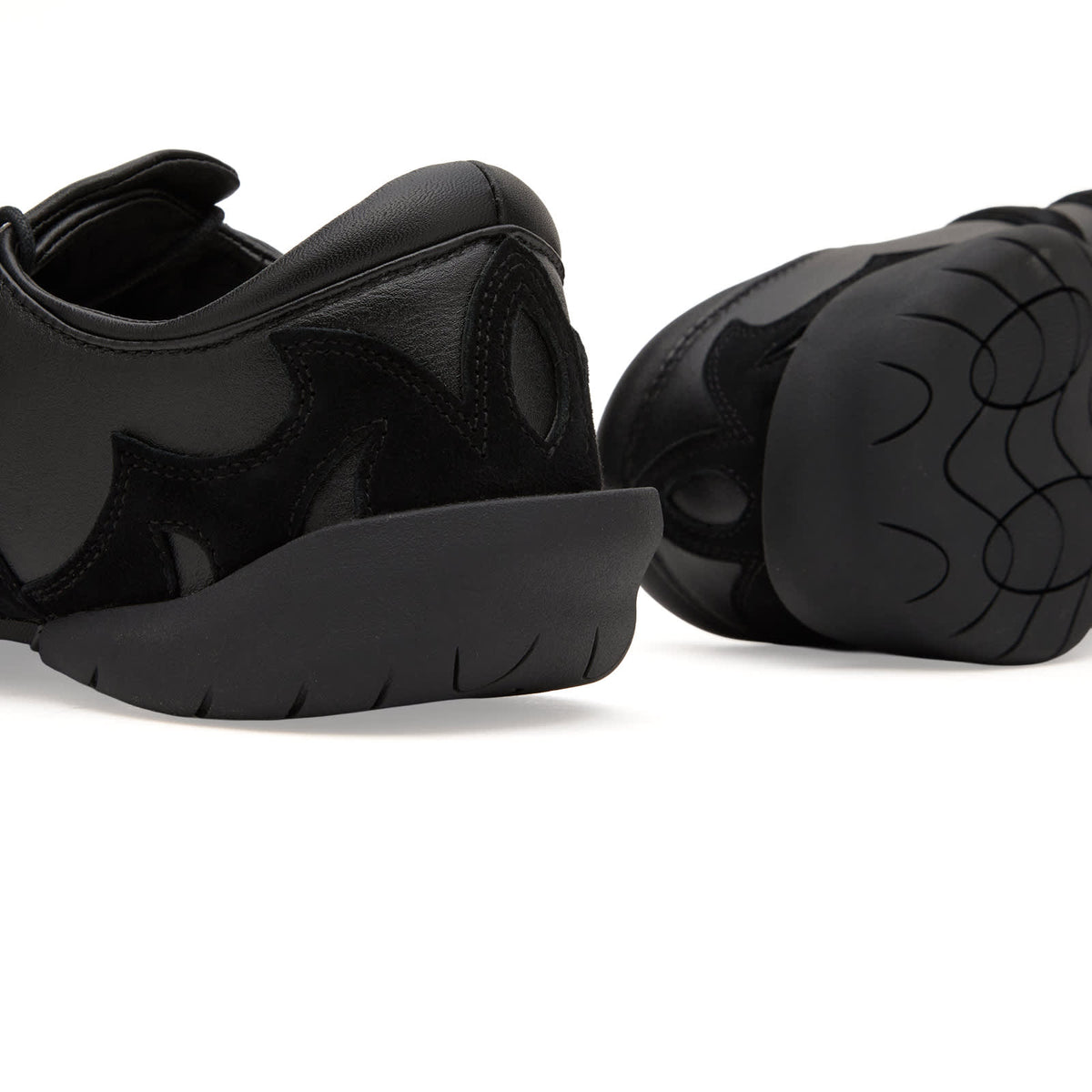 Y-3 Regu 2002 Sneakers