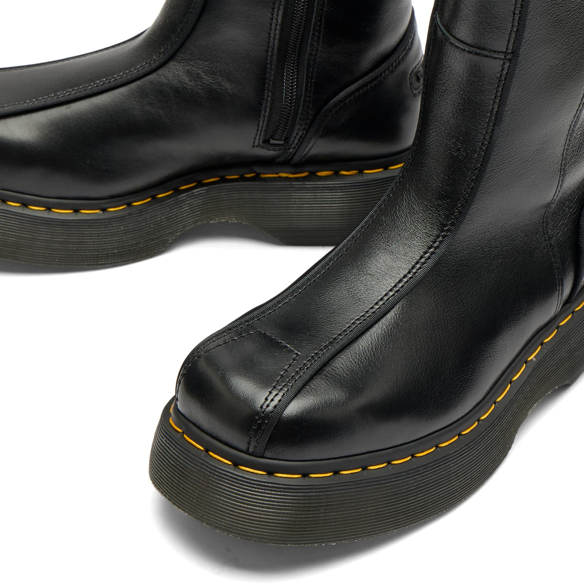 Dr. Martens Buzz Hi Boots