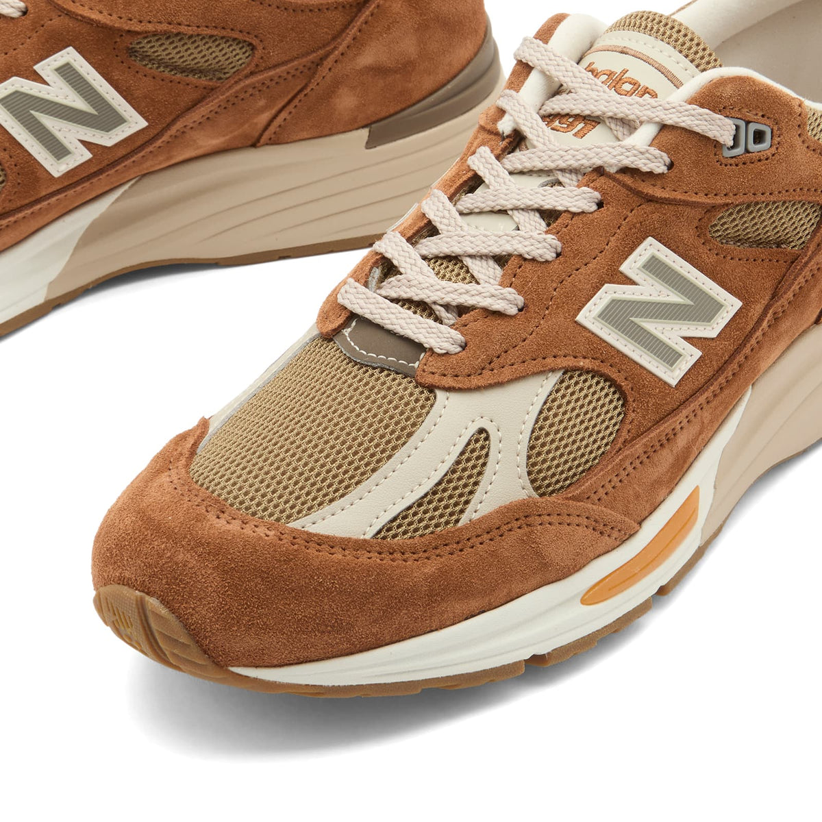 New Balance 991v2 Sneaker