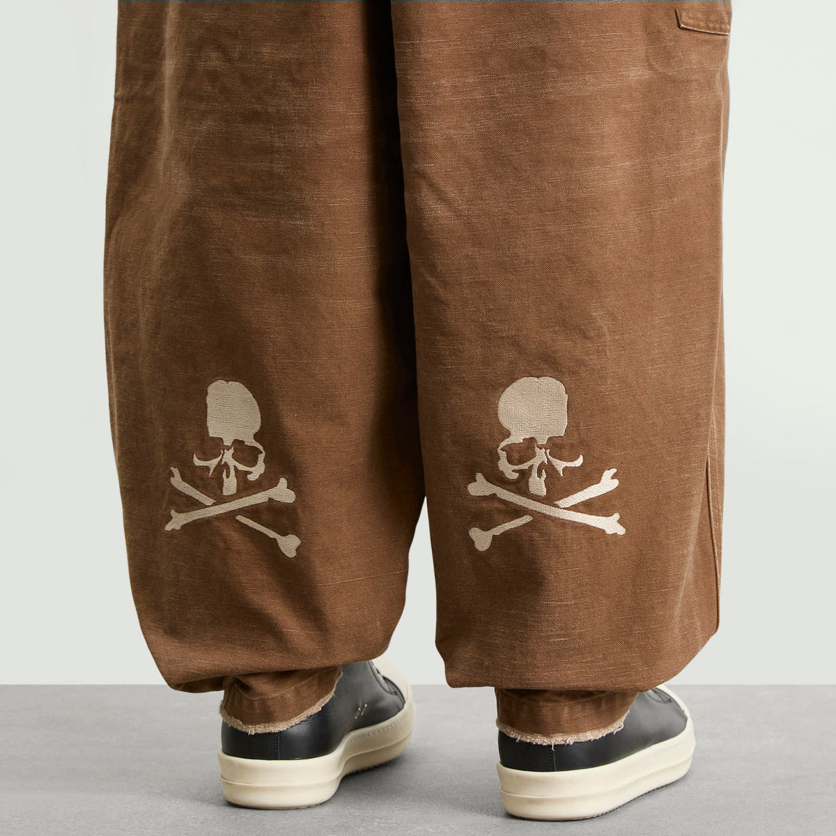 MASTERMIND WORLD Wide Fit Duck Painter Pants