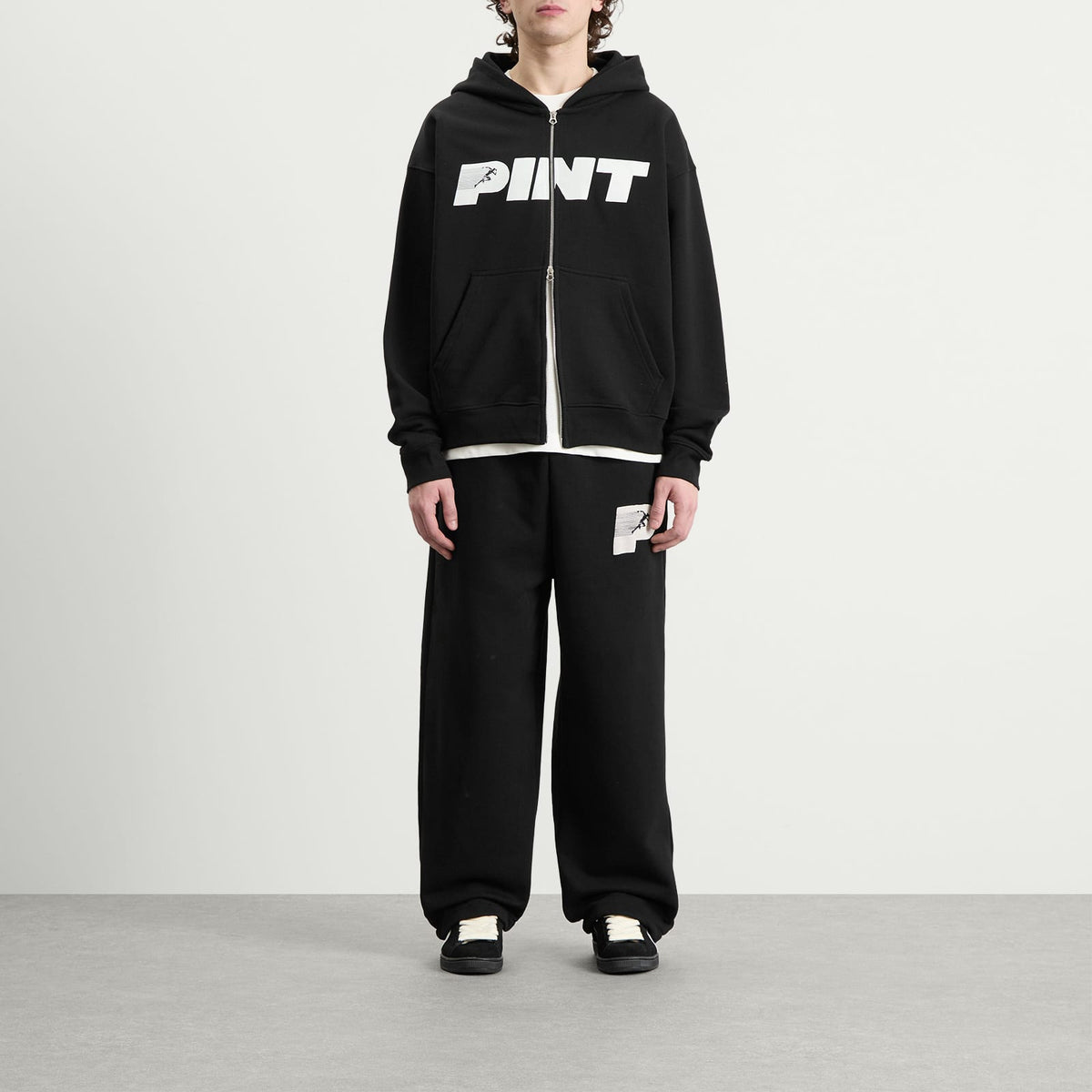 END. Pint Club Zip-Hoodie