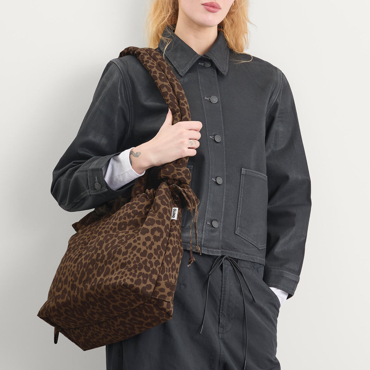 Ölend Ona Soft Crossbody Bag
