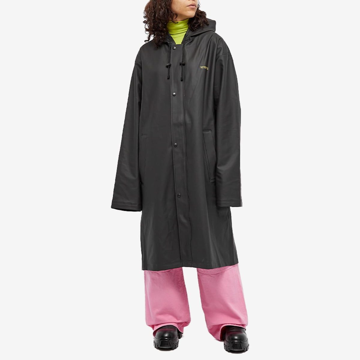 VETEMENTS Iconic Logo Hooded Raincoat