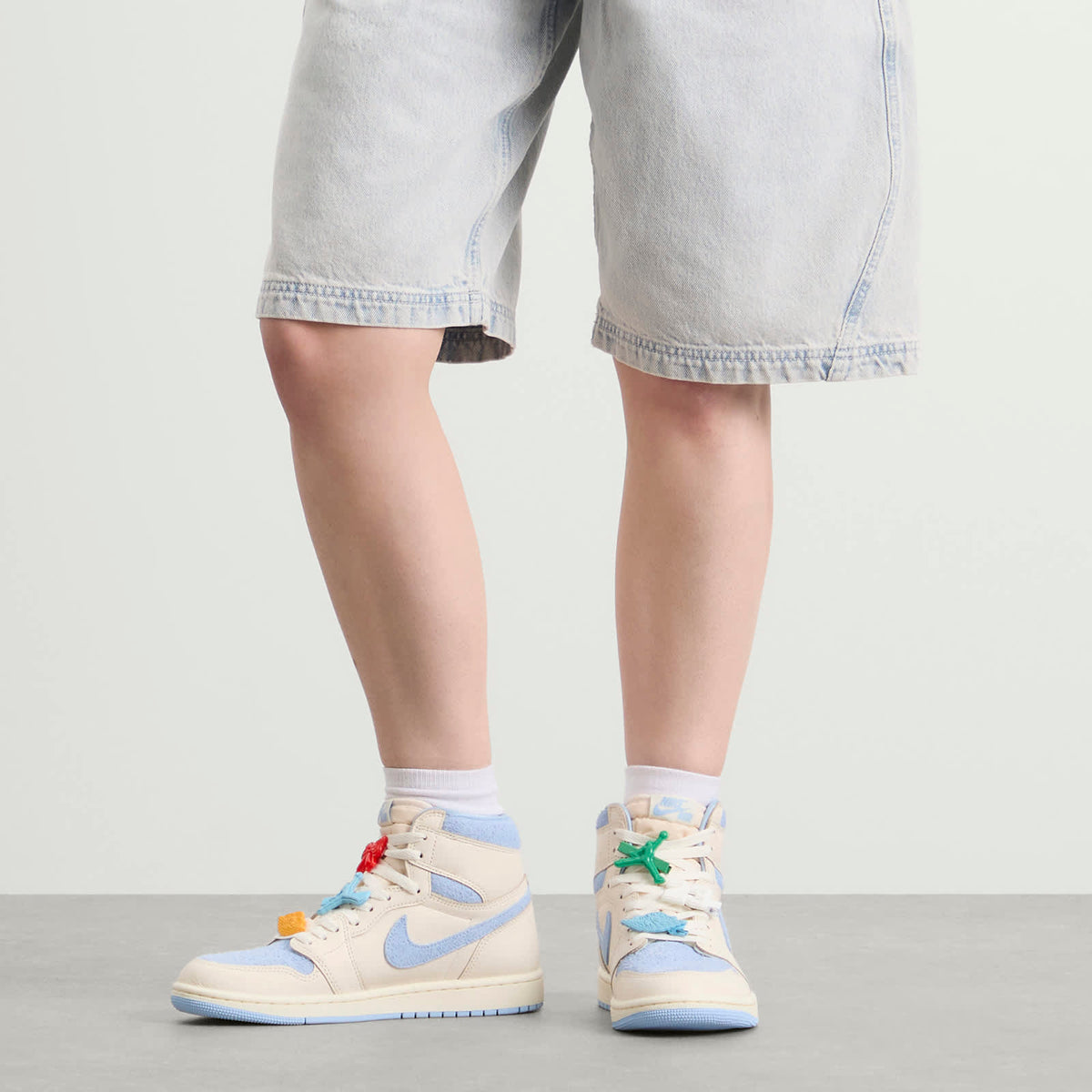 Air Jordan 1 Retro Hi Sneaker