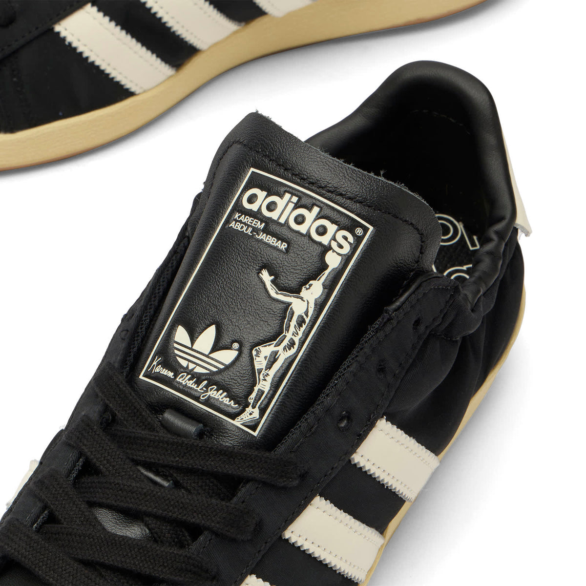 adidas Jabbar Low Scrunch