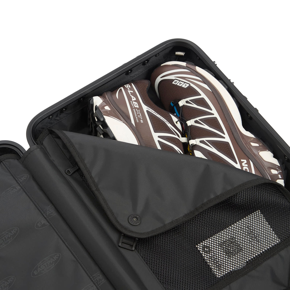 Eastpak Resist'r Luggage Case - Small
