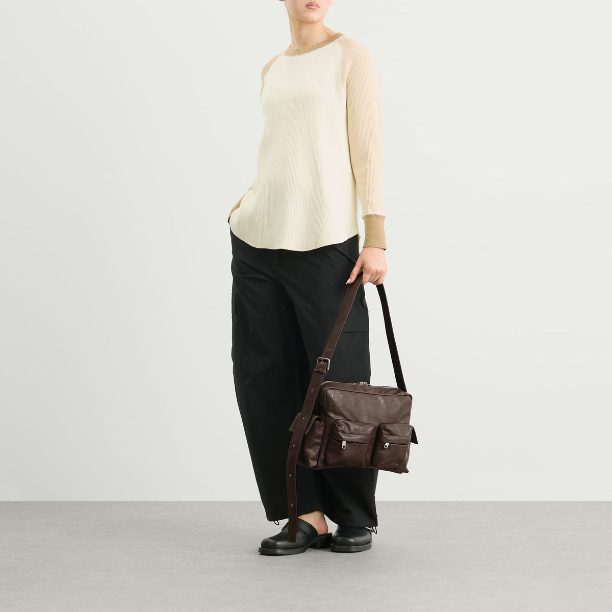 SAMO ONDOH Utility Medium Bag