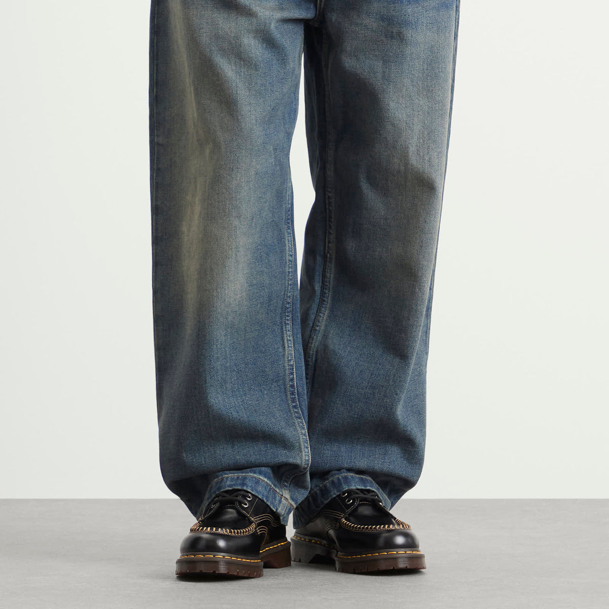 Dr. Martens Lowell Leather Shoe