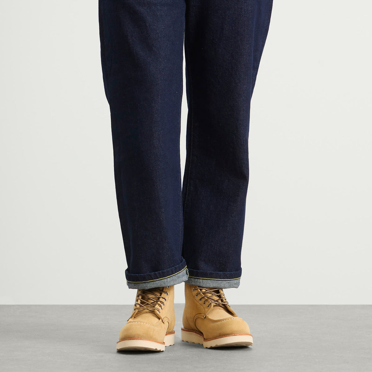 Red Wing Classic 6" Moc Toe Boot