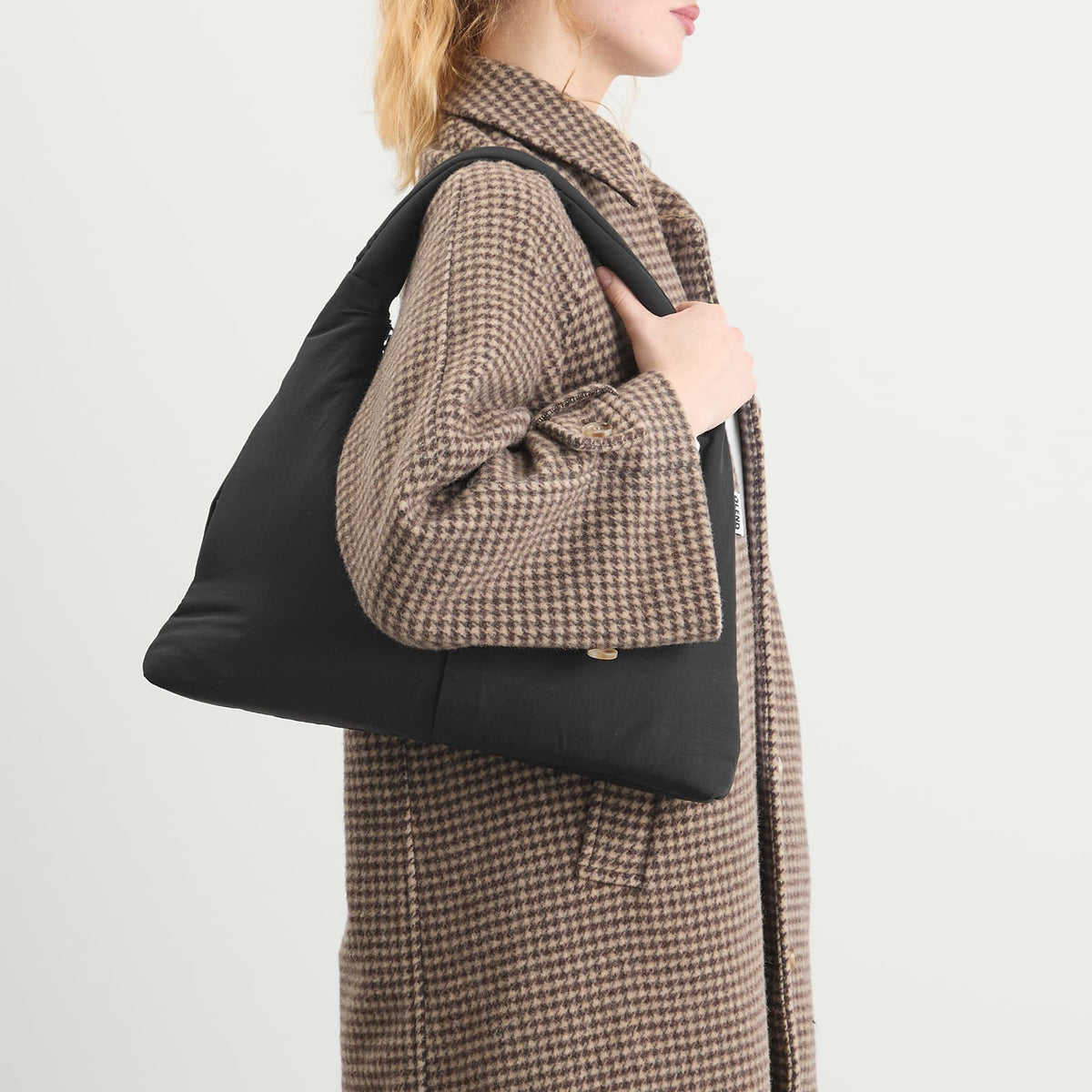 Ölend Nico Shoulder Bag