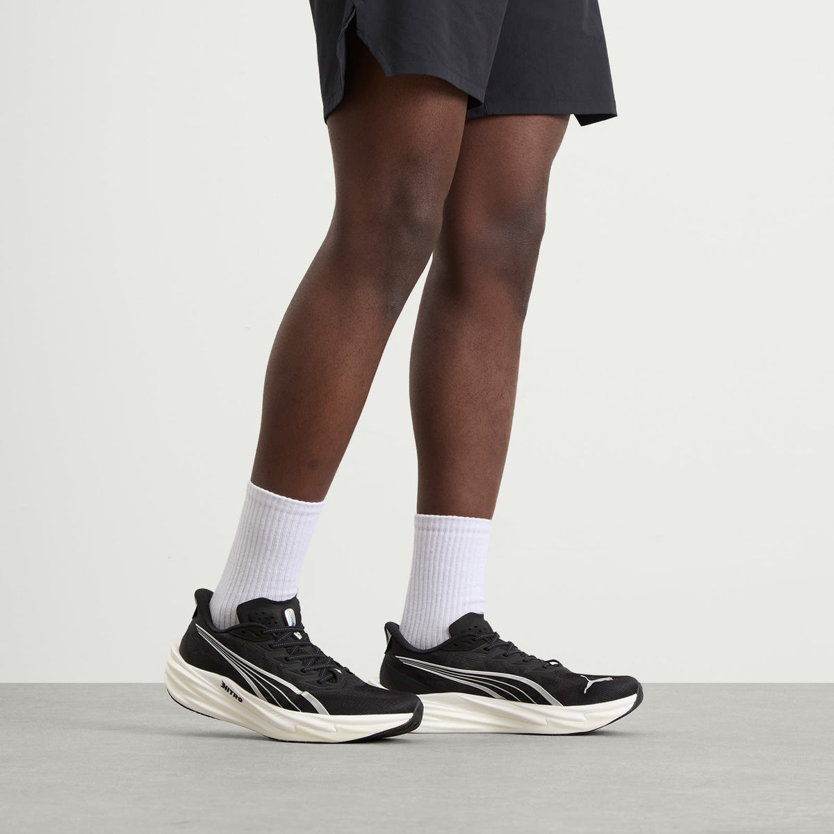 Puma Deviate NITRO 4 Sneaker