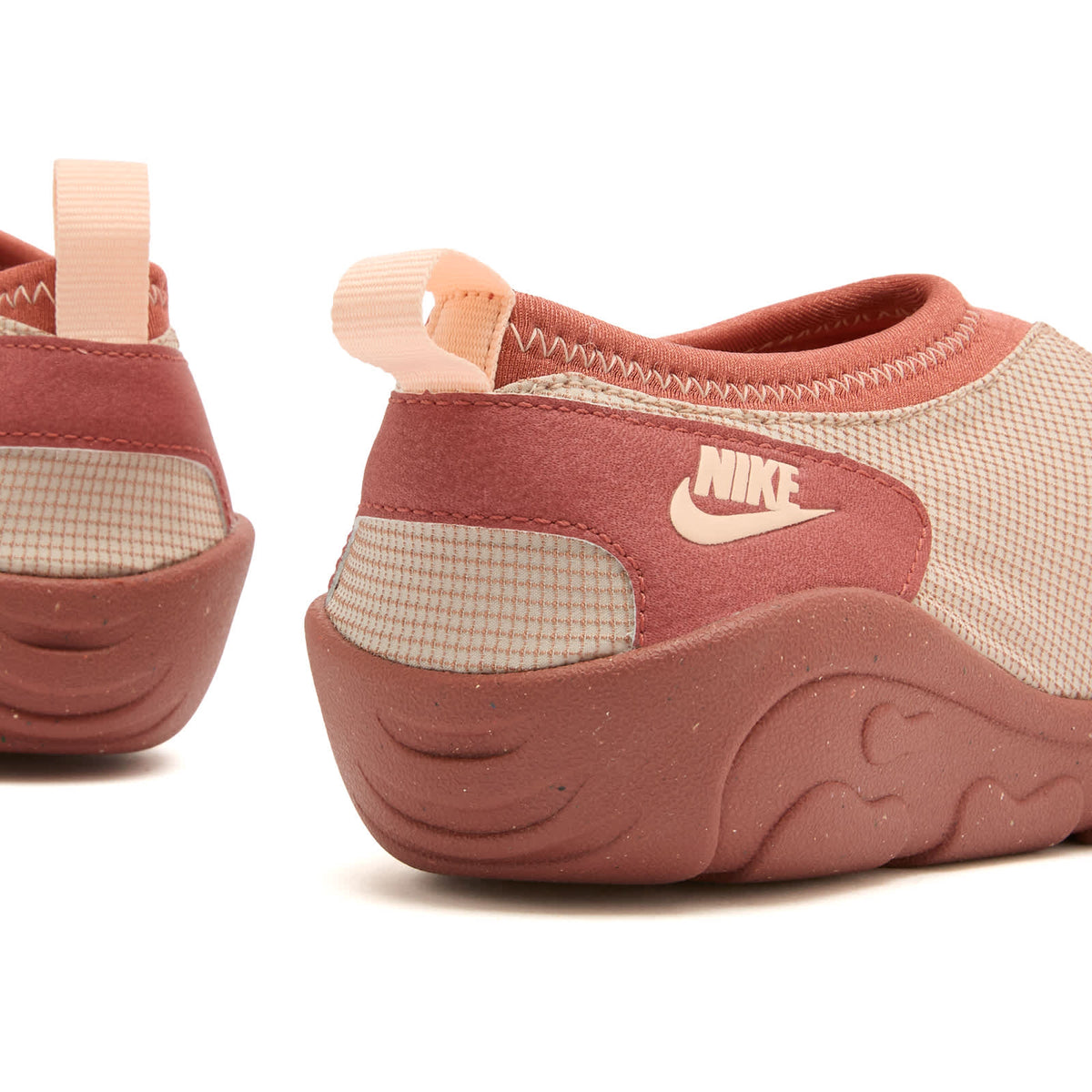 Nike Aqua Turf Sneaker