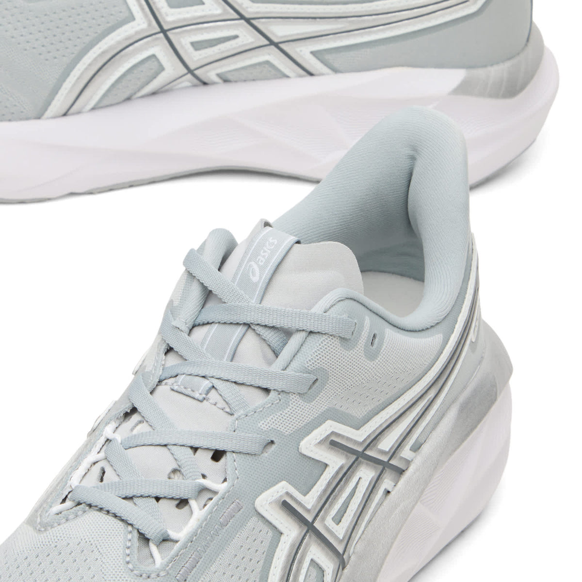Asics Novablast 5 Atc Sneaker