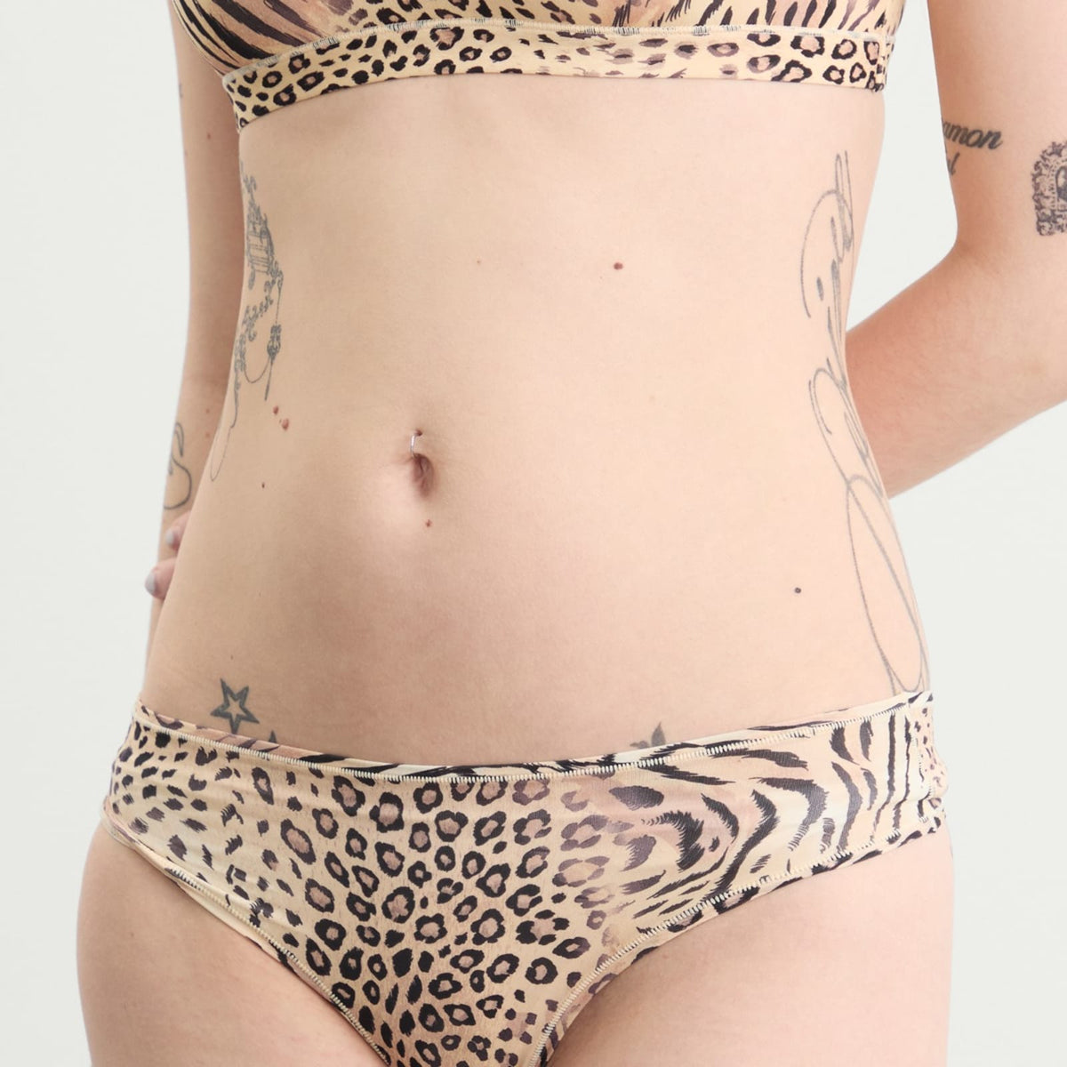 SKIMS Fits Everybody Thong