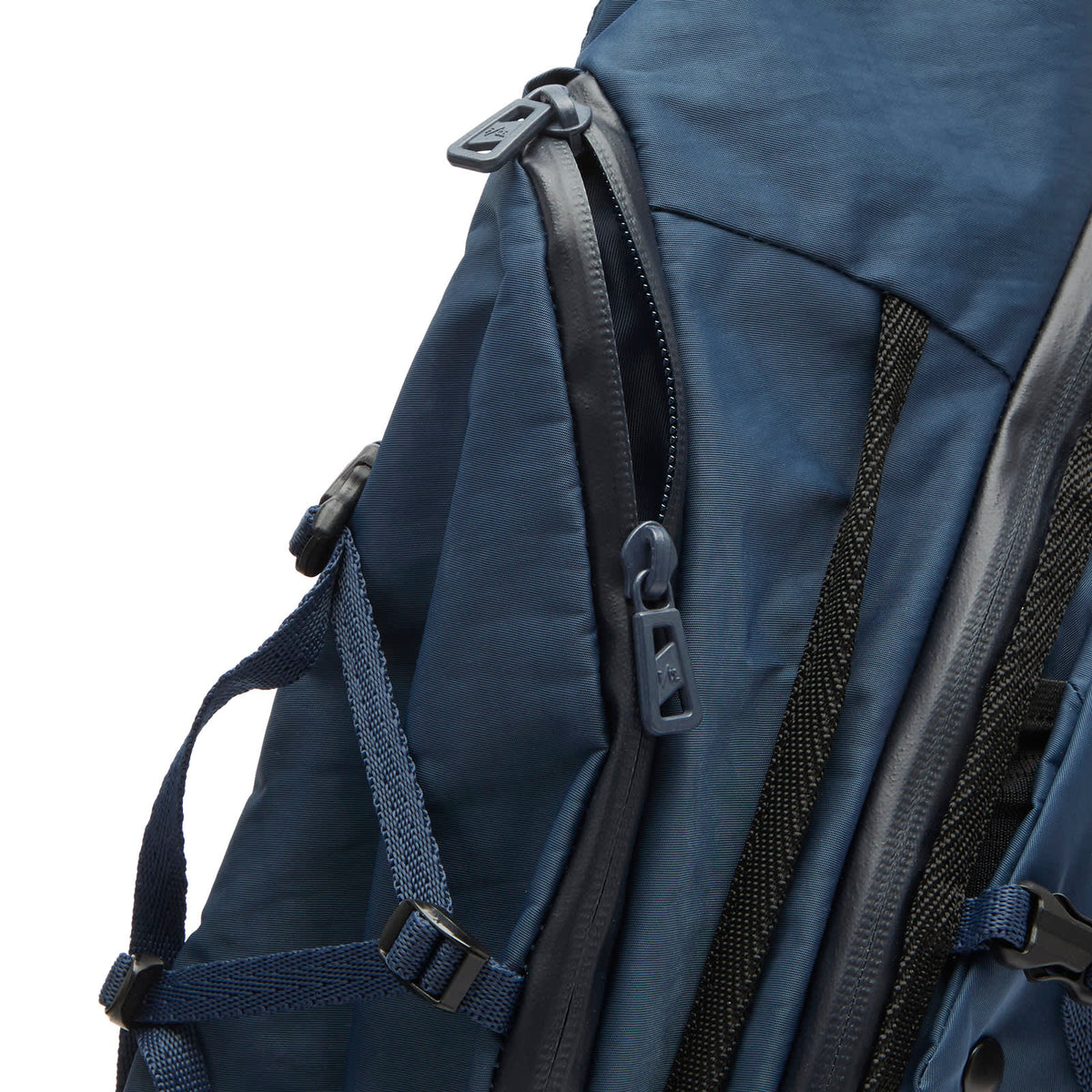 F/CE. Textured Twill 3 Points Slinger Bag