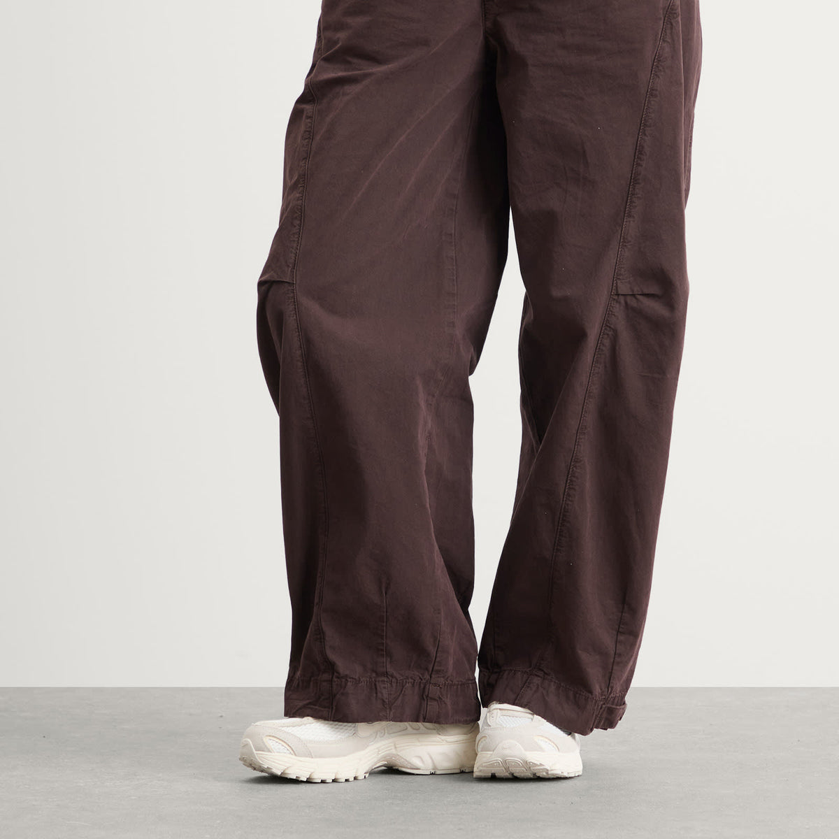 Nike Air Max Moto 2K Se Sue Sneaker