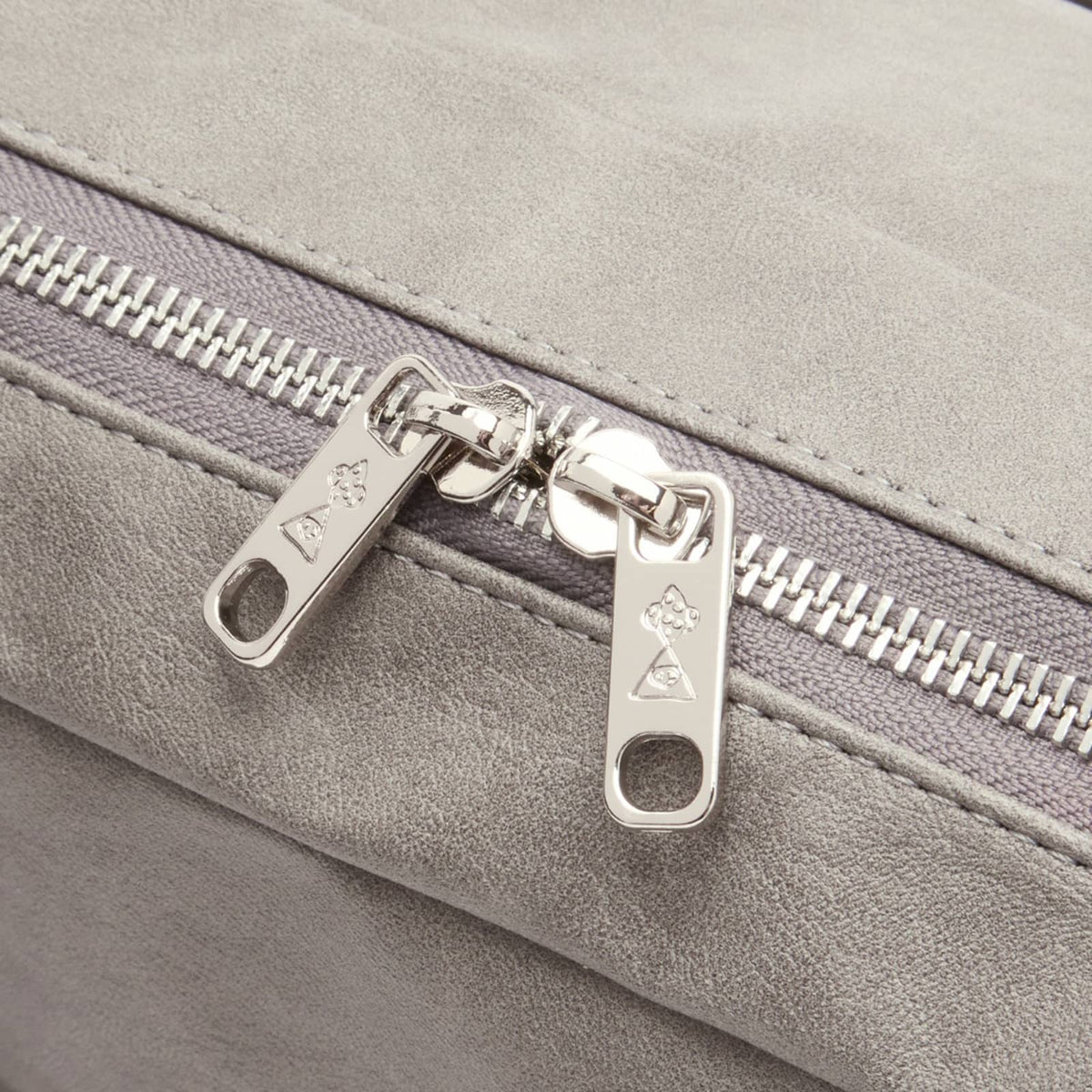 SAMO ONDOH Utility Medium Bag