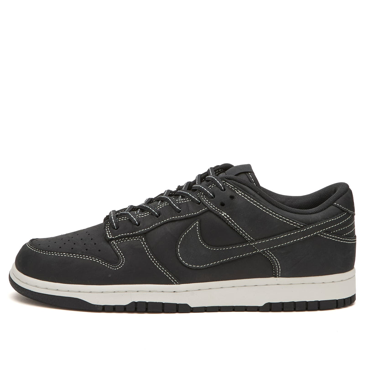 Nike Dunk Low QS Sneaker