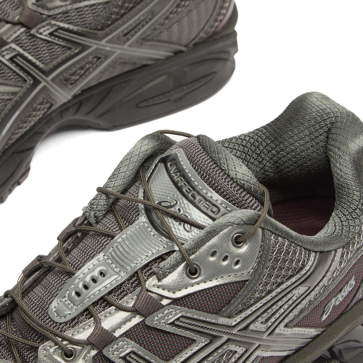 Asics x Unaffected Gel Nimbus 10.1 Sneaker