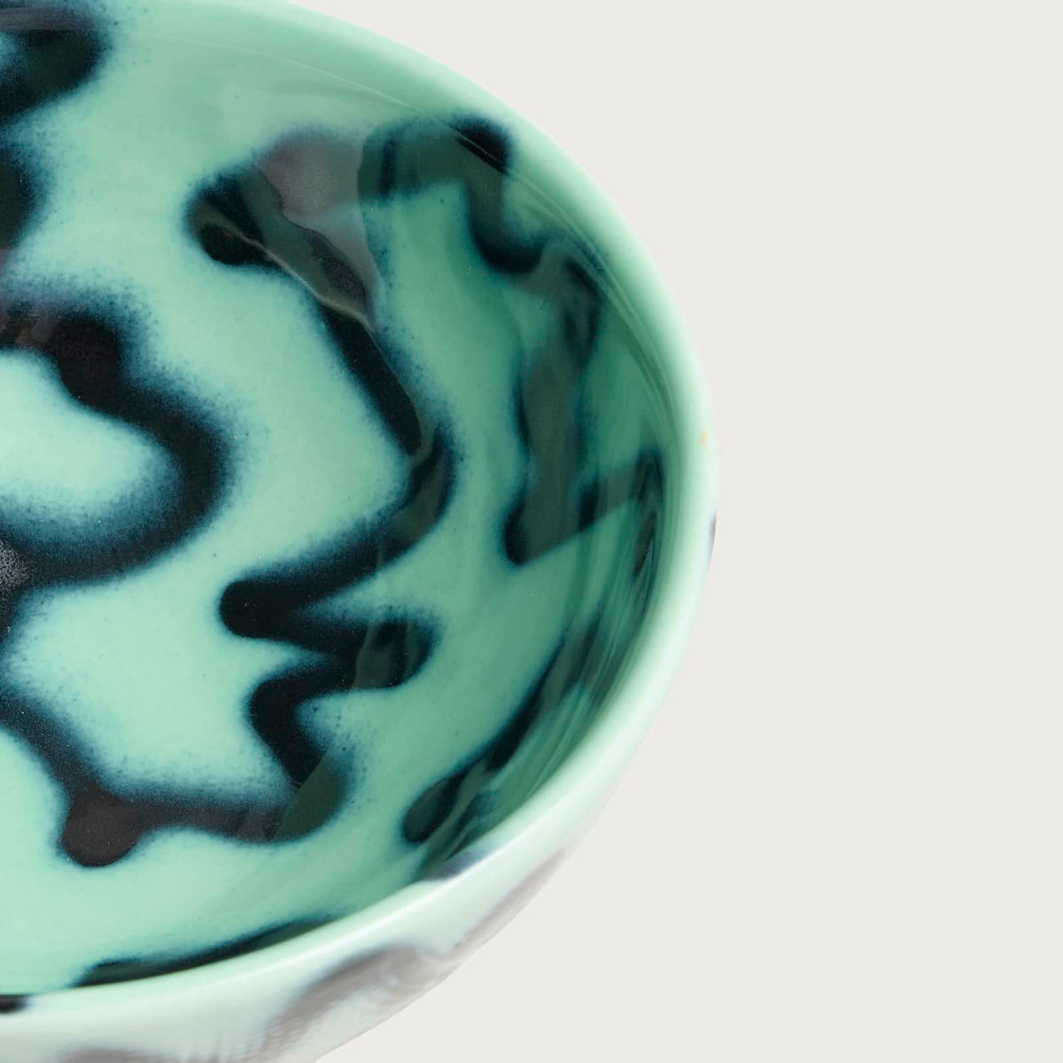 Frizbee Ceramics Basketball Bowl - Small