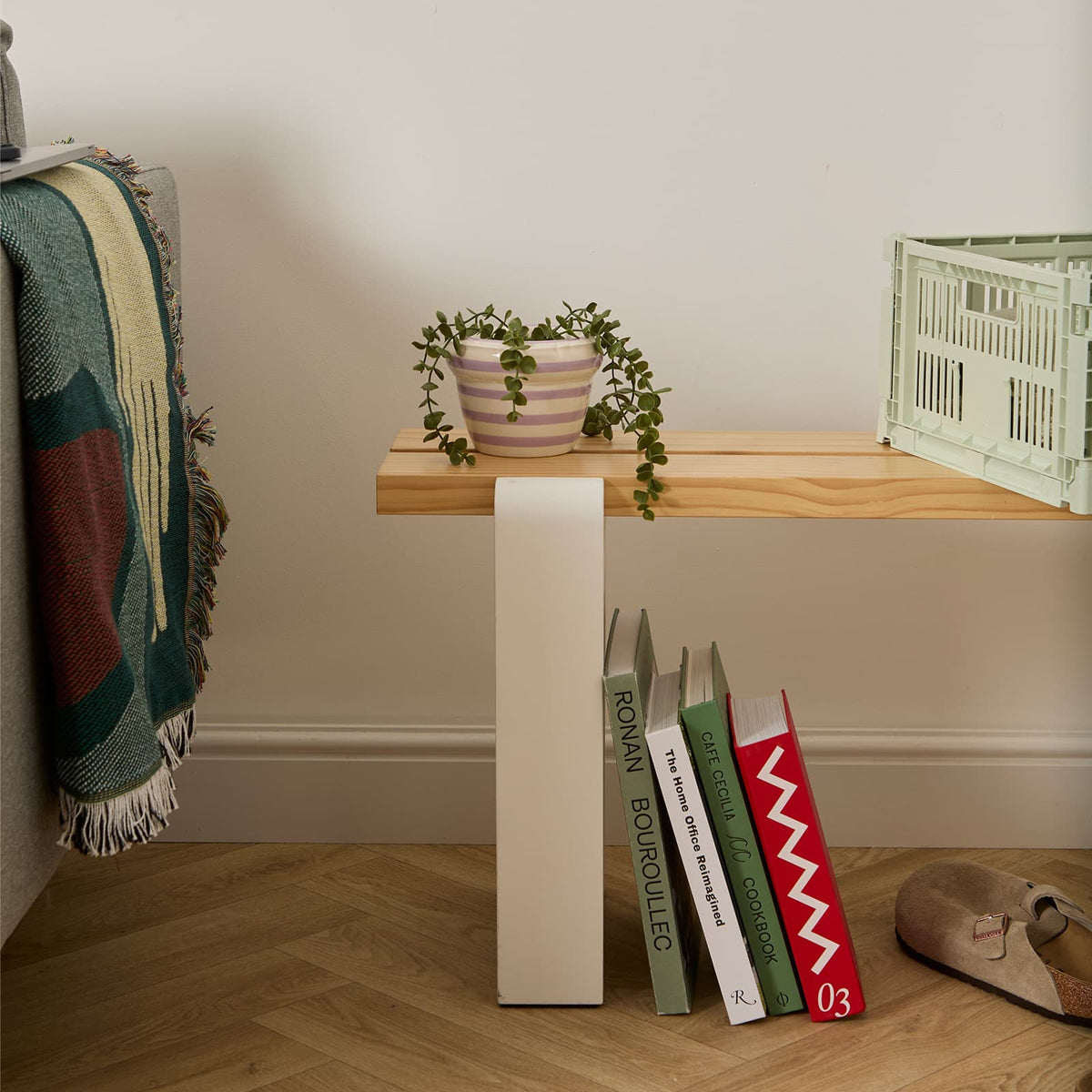 Home Studyo Louis Planter - Small