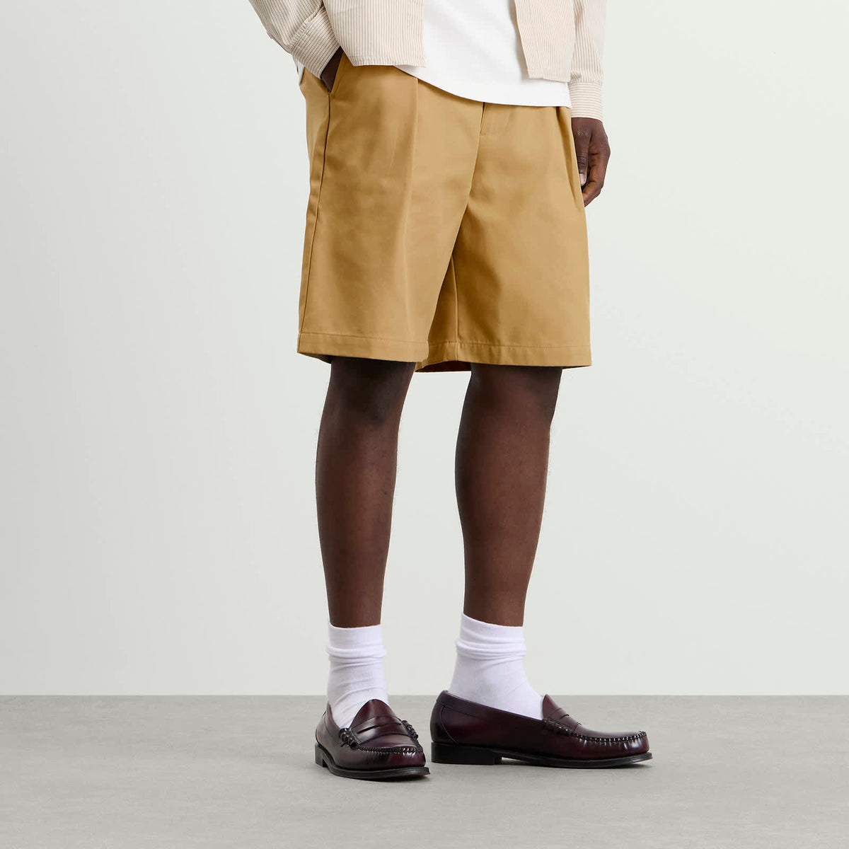 Bound Wide Pleated Shorts