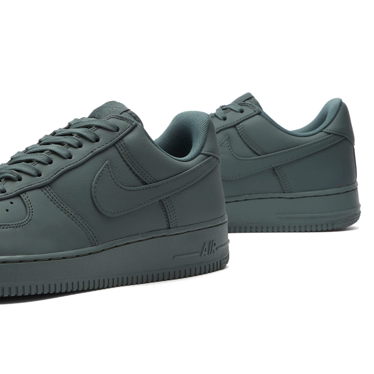 Nike Air Force 1 Low Premium Gore-tex Sneaker