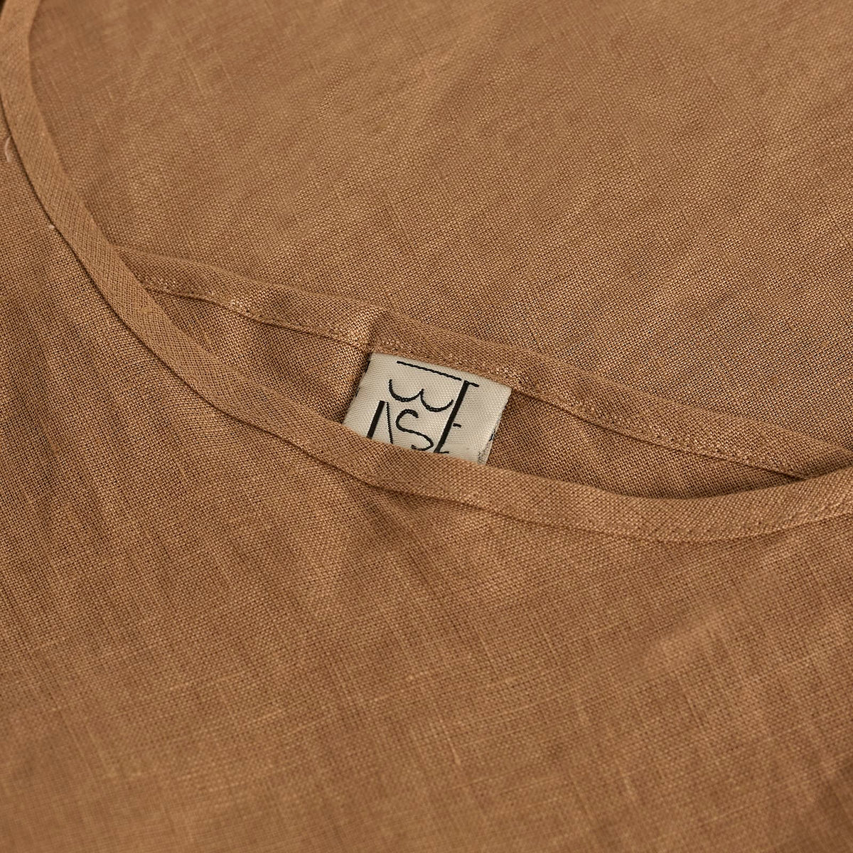 Baserange Dydine Top