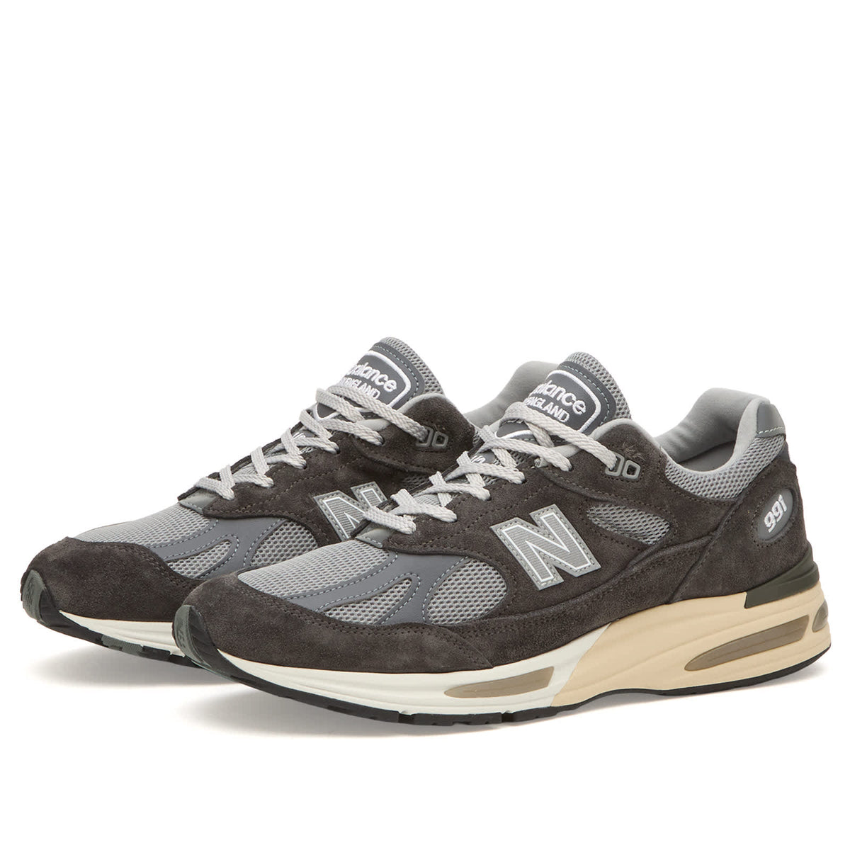 New Balance 991v2 Sneaker