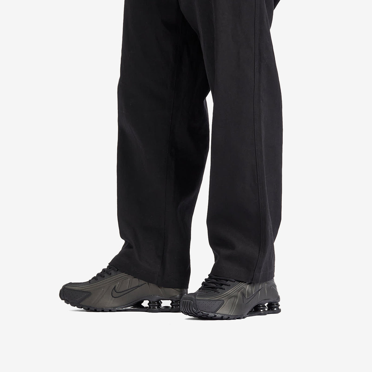 Nike Shox R4 Sneaker