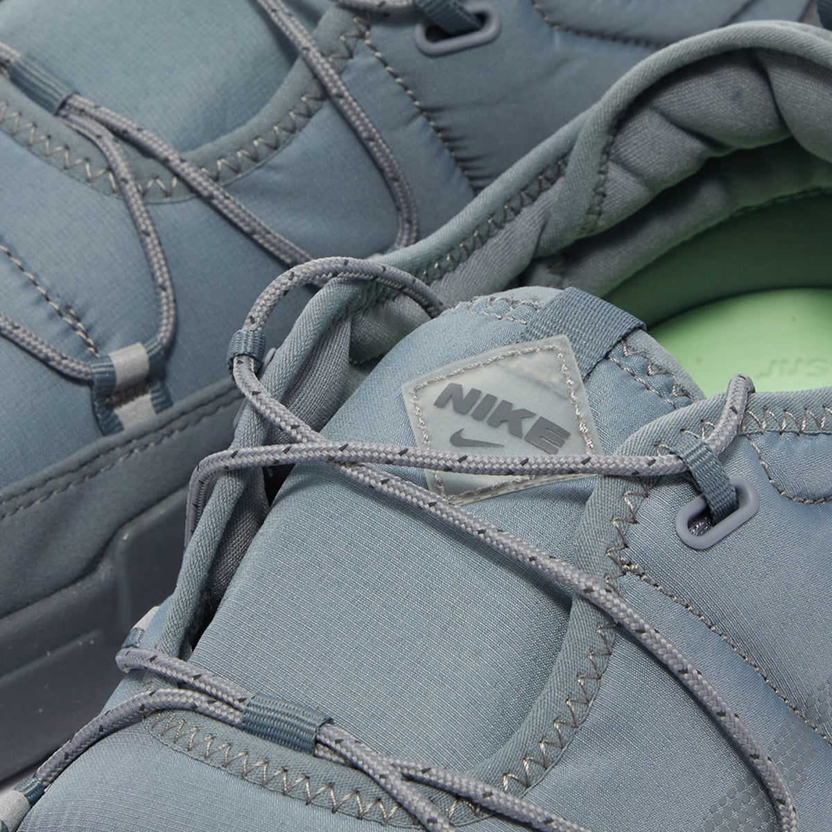 Nike Offline Pack