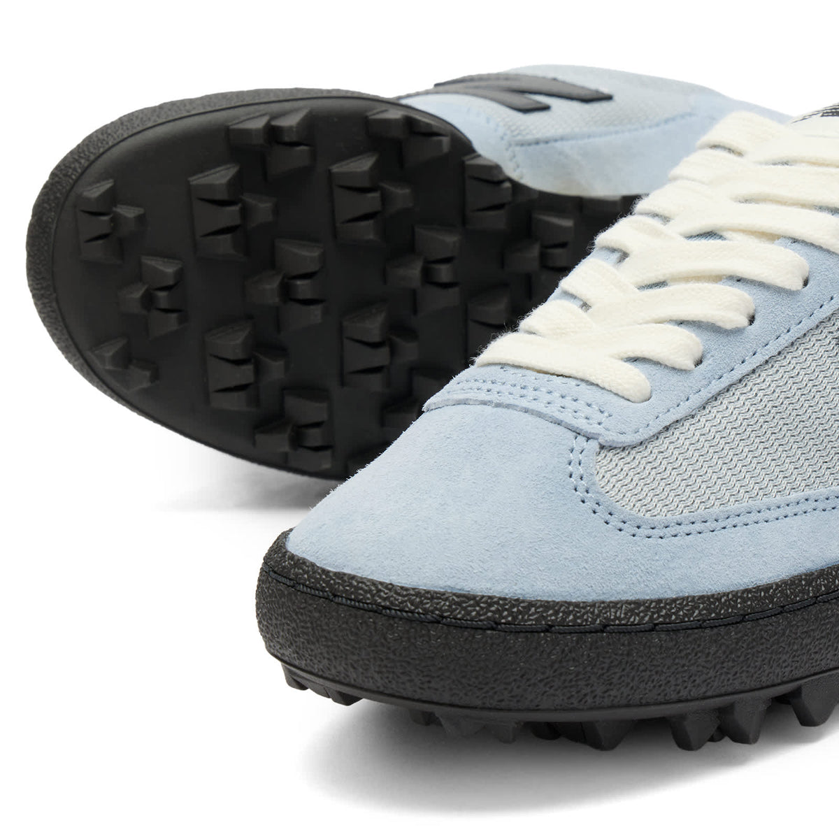 New Balance GTR Sneaker