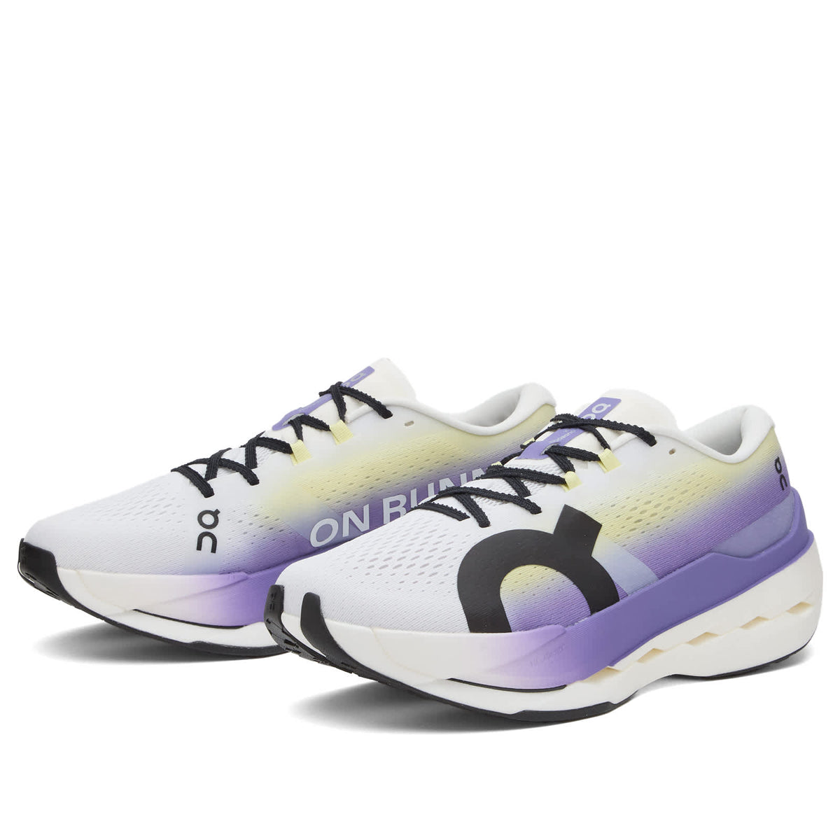 ON Cloudboom Max Sneaker