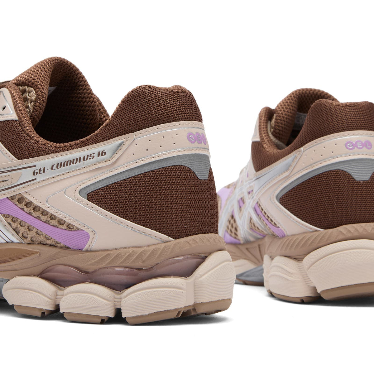 Asics Gel-Cumulus 16 Sneakers