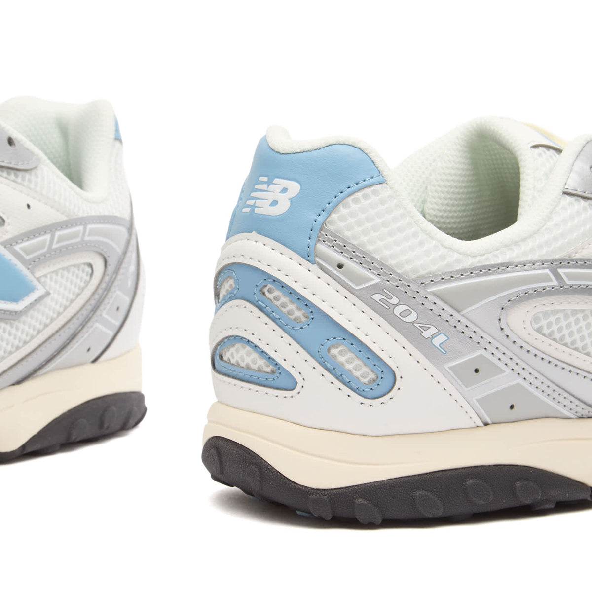 New Balance 204l Mesh Sneaker