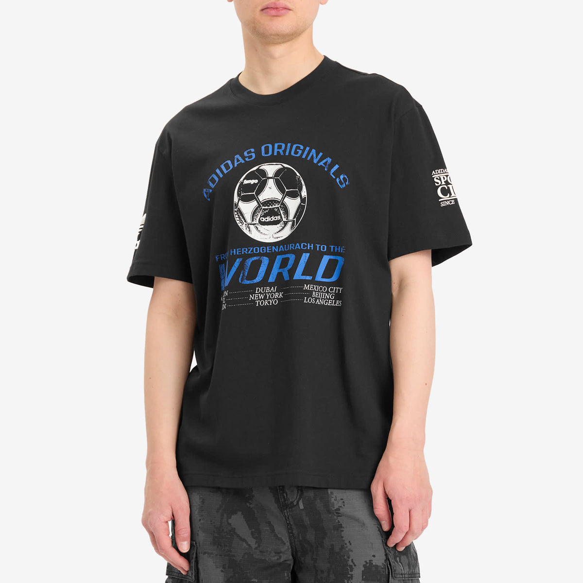 adidas 90S Football T-Shirt