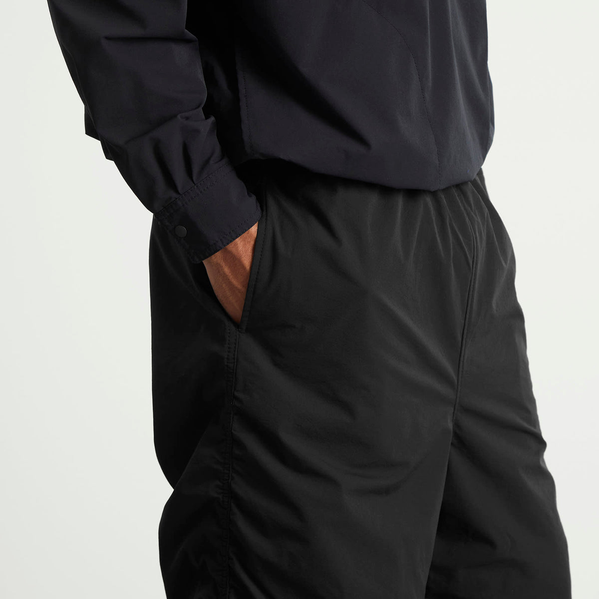 BEAMS Puckering Easy Trousers