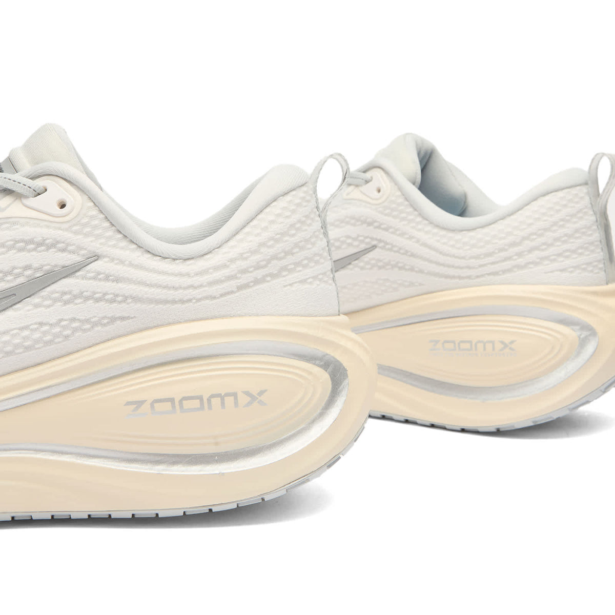 Nike Vomero Plus Sneaker