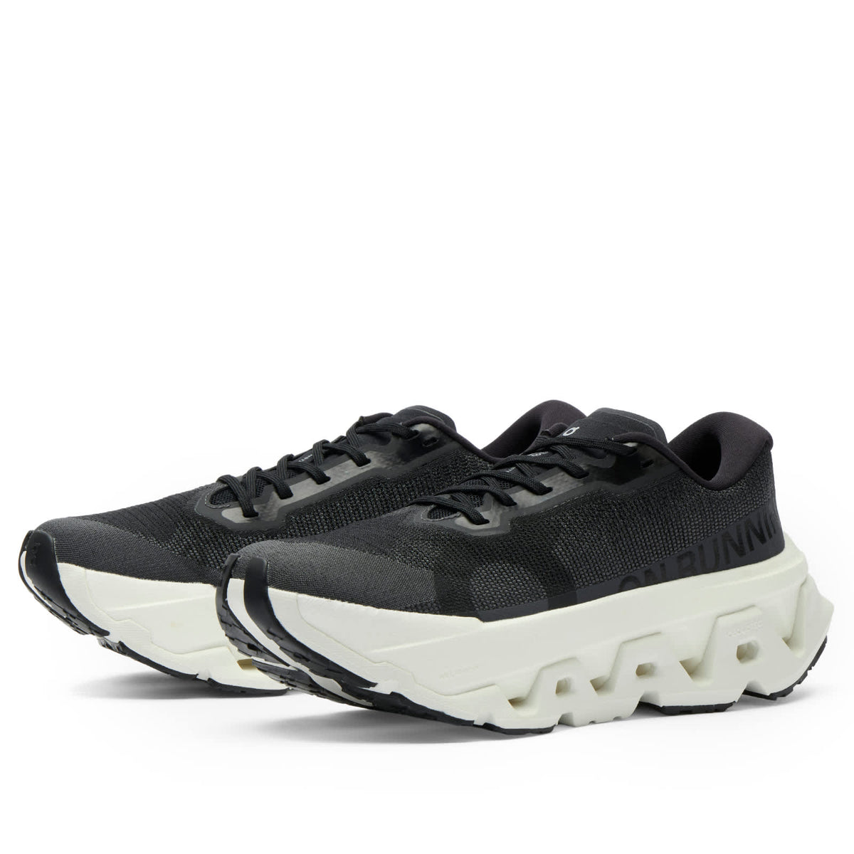 ON Cloudmonster 3 Hyper Sneaker