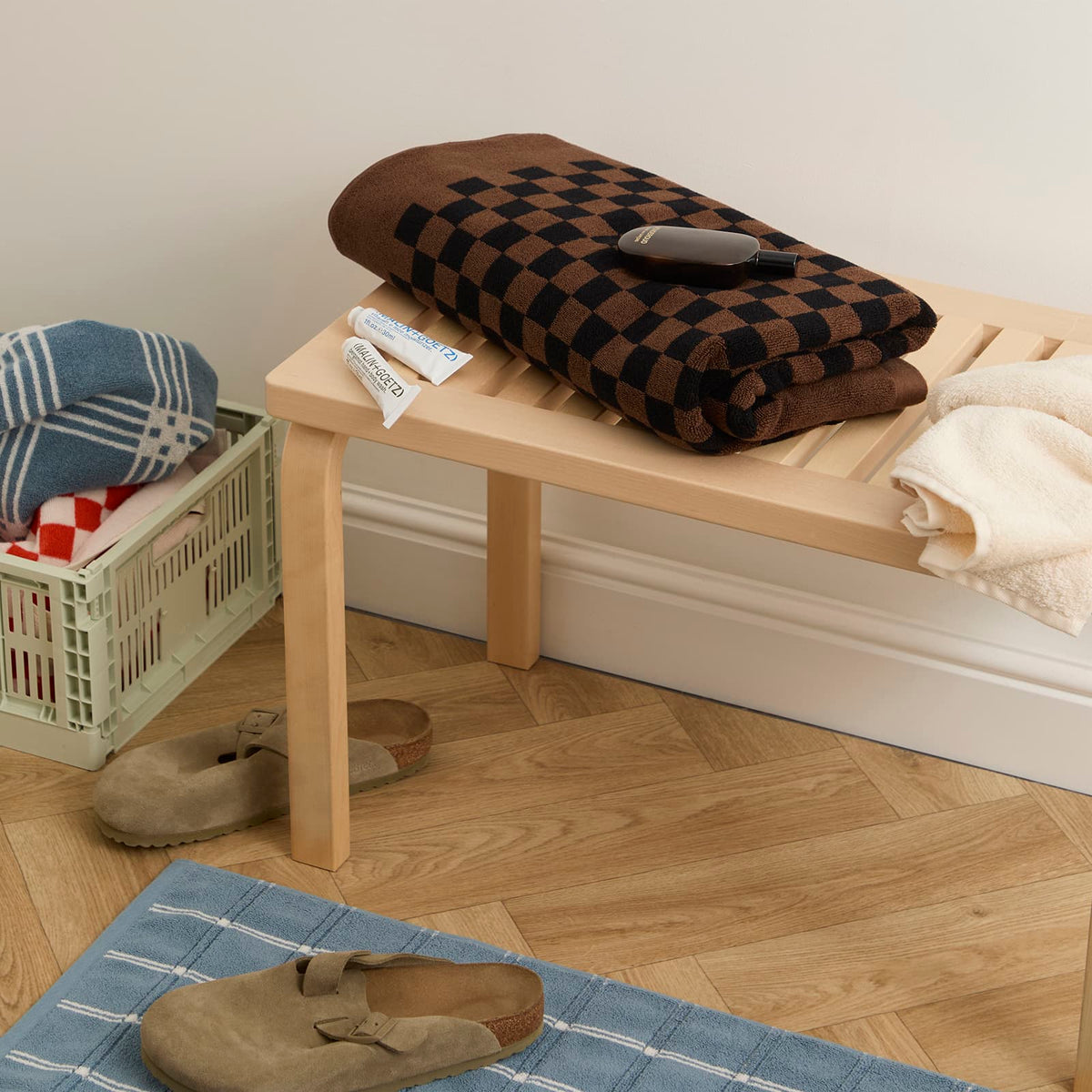 Baina Roman Pool Towel