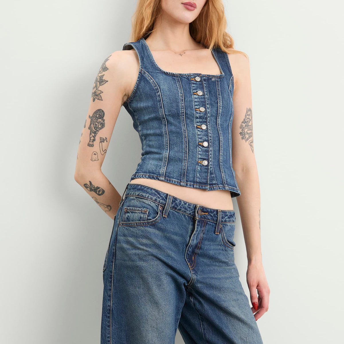 Levi's Sculpted Top
