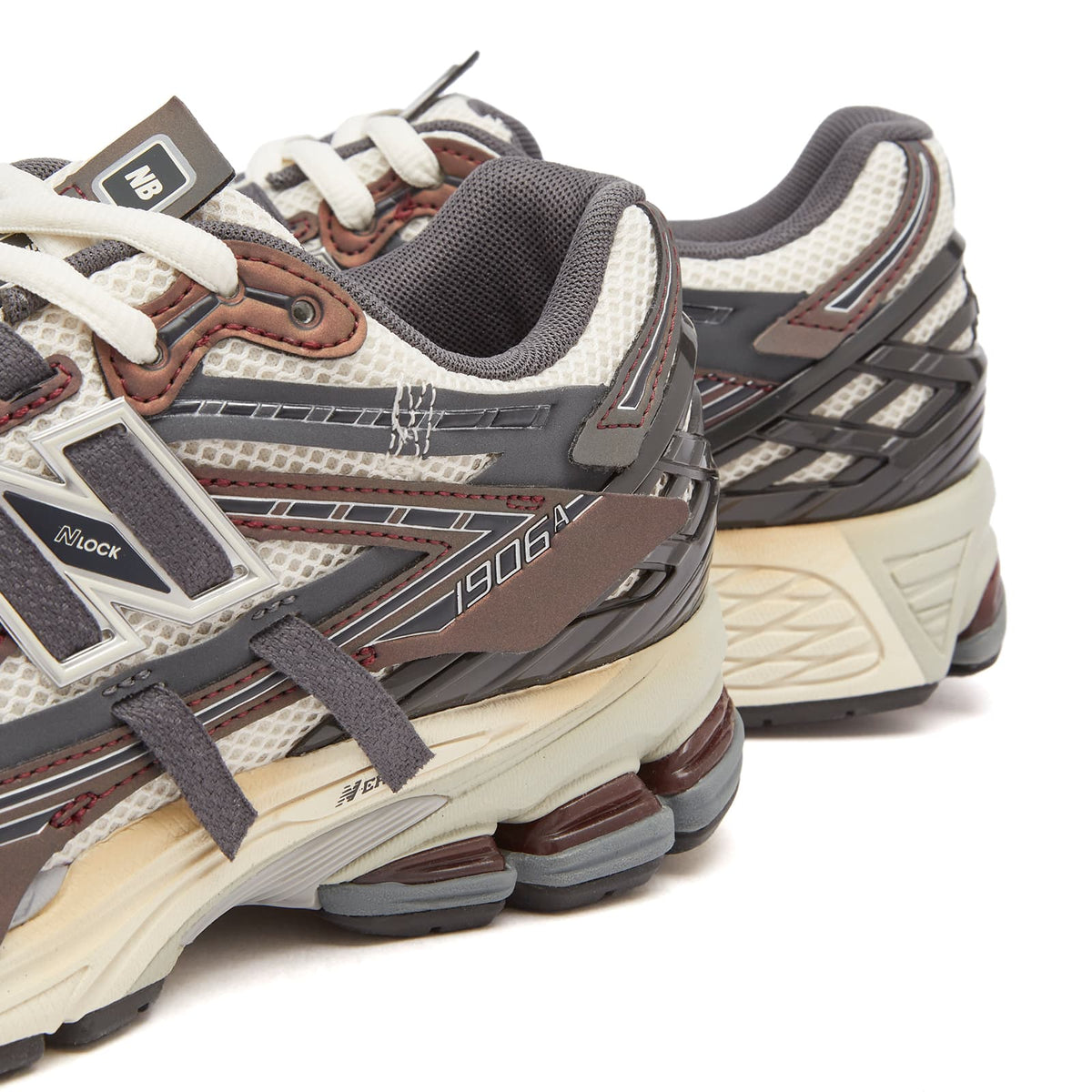 New Balance 1906A Sneaker