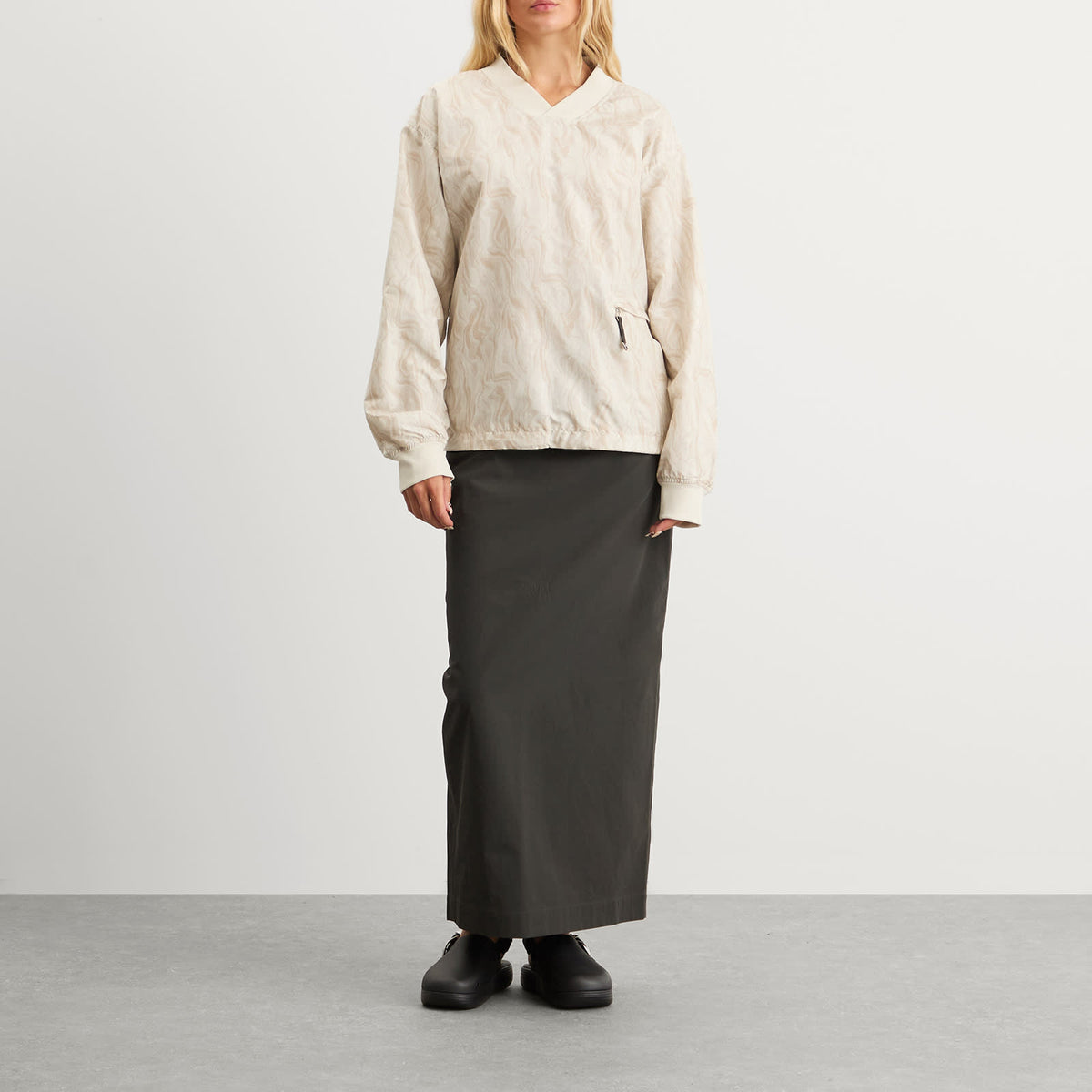TOGA ARCHIVES V-Neck Ripstop Pullover