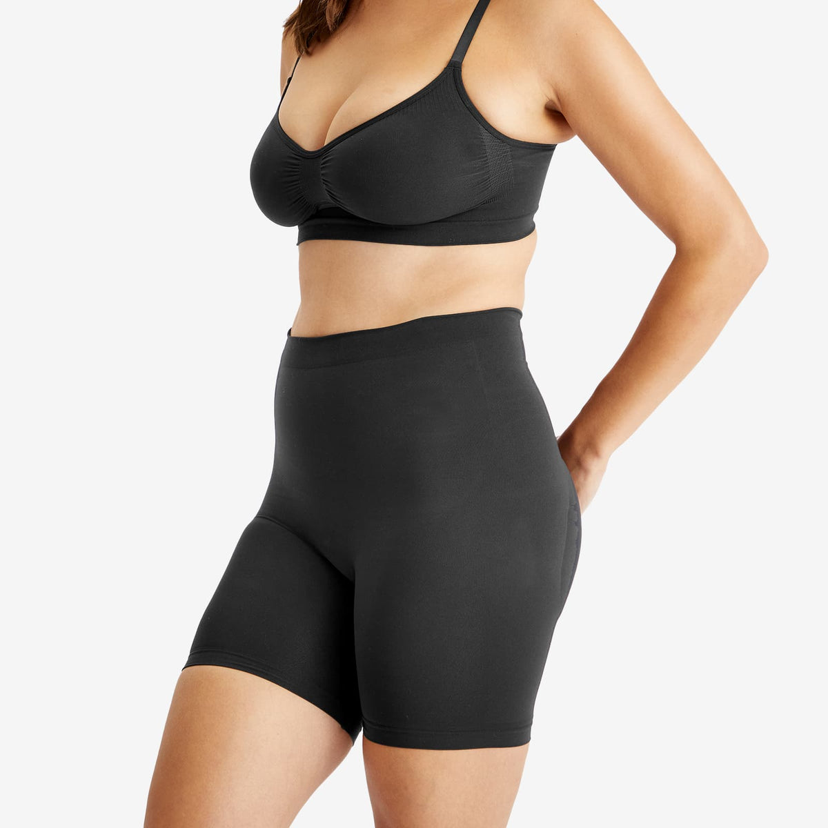 SKIMS Seamless Sculpt Mid Thigh Short